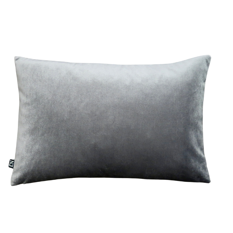 Bengal Tiger Cushion - Onyx - 40 x 60